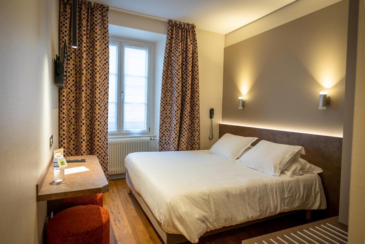 Logis Hotel De La Tour Ribeauvillé Eksteriør billede