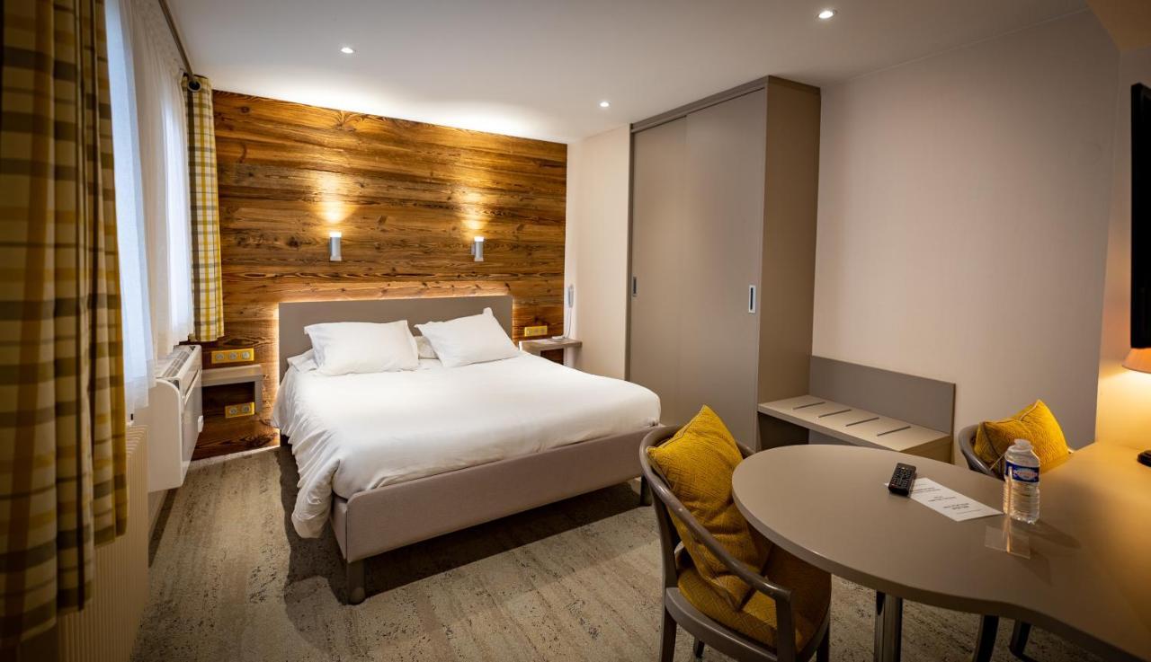 Logis Hotel De La Tour Ribeauvillé Eksteriør billede