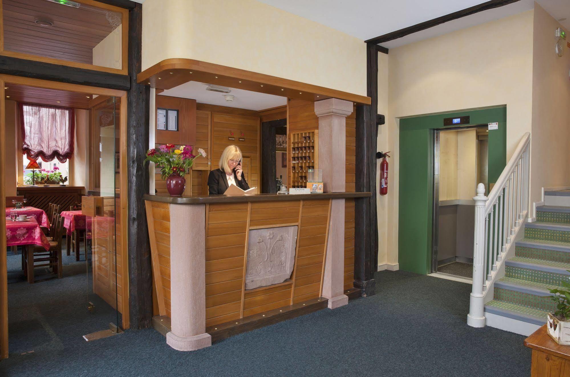 Logis Hotel De La Tour Ribeauvillé Eksteriør billede