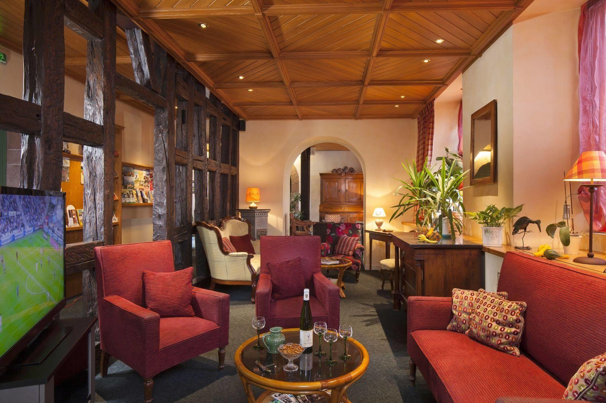 Logis Hotel De La Tour Ribeauvillé Eksteriør billede